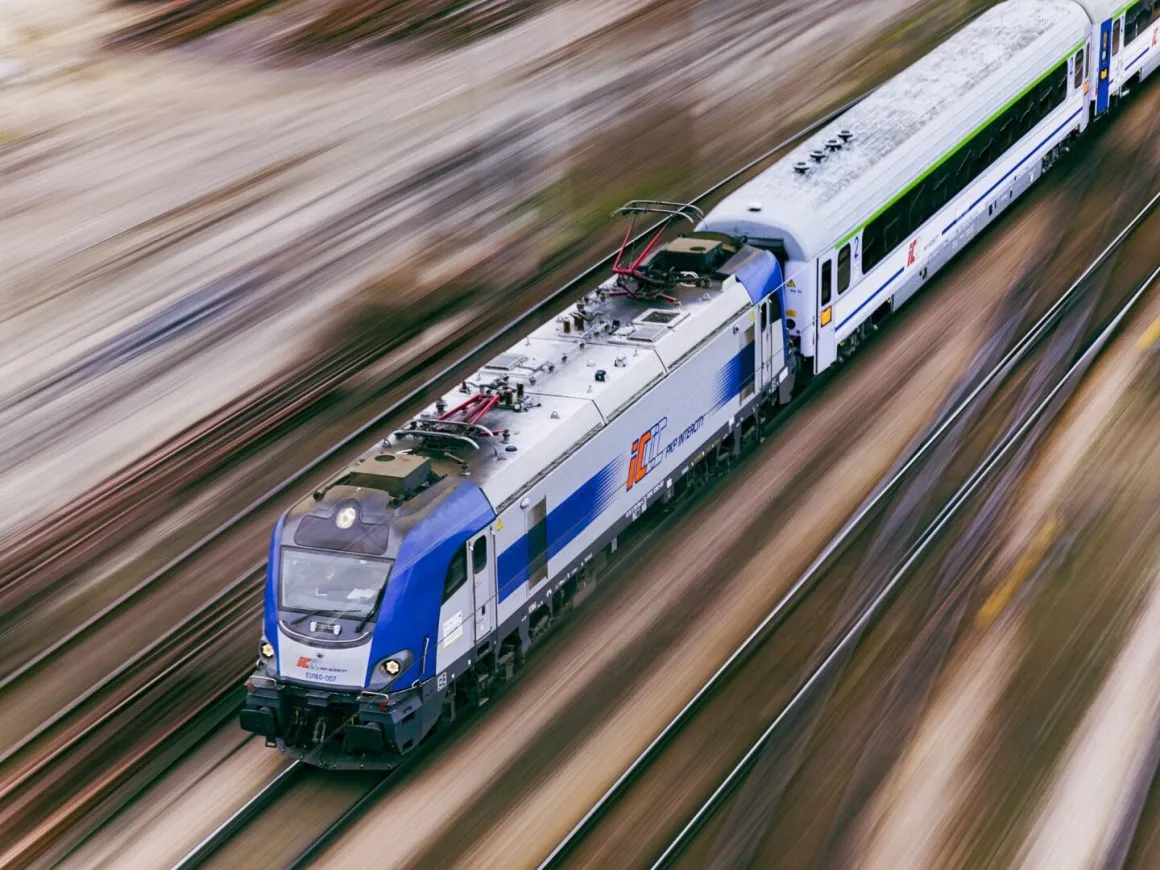 PKP Intercity uruchamia program lojalnościowy „Moje IC” – punkty za podróże i darmowe bilety